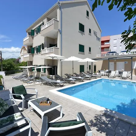 Apartment Villa Teco - Moderne Apartments Mit Pool Und Meerblick *