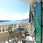 Teco - Moderne Mit Pool Und Meerblick アパート *