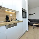 アパート Teco - Moderne Mit Pool Und Meerblick