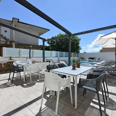 Teco - Moderne Mit Pool Und Meerblick Lejlighed Trogir